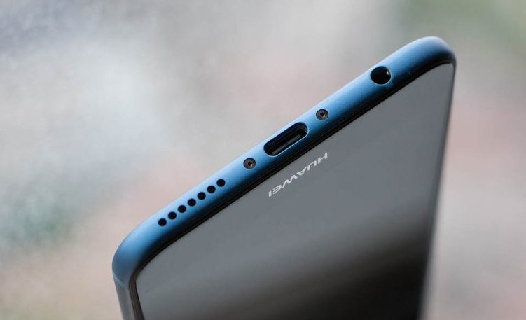 Full_Hub's tweet photo. #Huawei #P11Plus или #Nova3: неизвестный смартфон на фото https://t.co/Ju4HtFex9A https://t.co/mYf5c5J5Hx