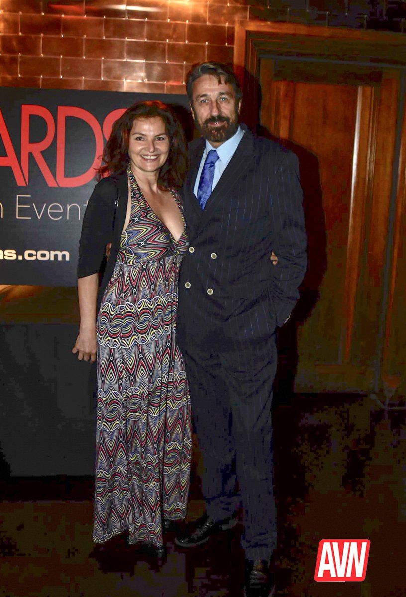 Steve Holmes on X: Thank you @AdultVideoNews @AVNMediaNetwork @avnawards  @AEexpo for a great party. t.co0CXEHzY9f6  X