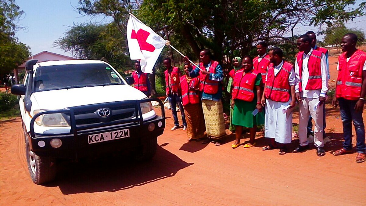 KenyaRedCross's tweet photo. Launch of #CatchUpCampaign in Wajir. π Wajir, along 10 other counties are to benefit from critical health services, thanks to @UNICEFKenya and Kenya #RedCross. https://t.co/9XyljVvKei