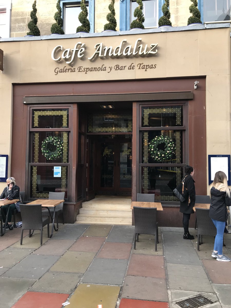 ChristmasDecEdi's tweet photo. We have been flat out the last few days, lots of fab pics to follow #Edinburgh #Christmas https://t.co/fsVMPoCMYR