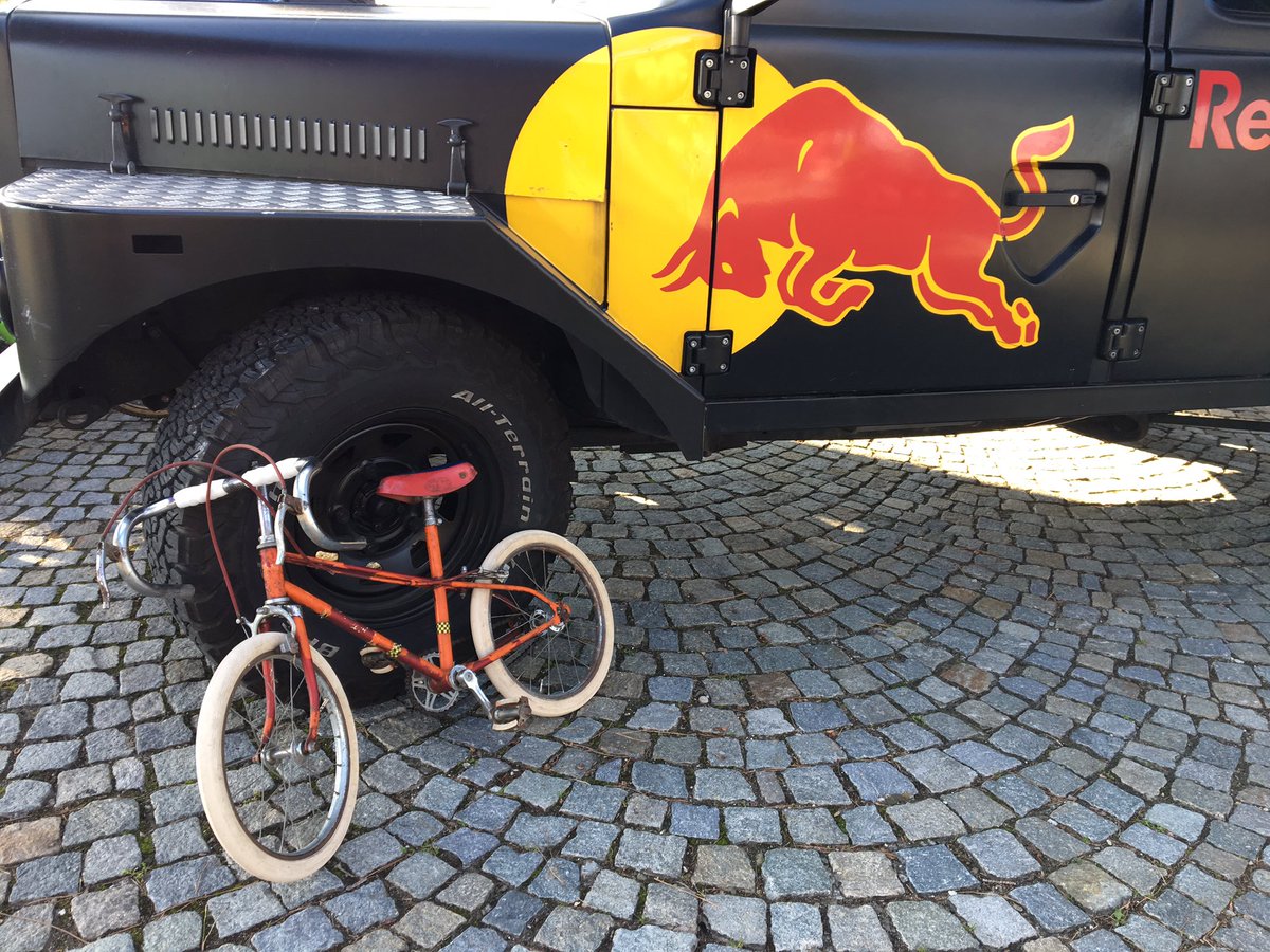 ivan_torrero's tweet photo. @IMcyclingbrand presente al #fingerscross !! #imcycle #Orbea #orbeaterra #endura #aepicasport #selleitalia #redbull #redbullfingerscross @endura @selle_italia @Orbea @redbullbike https://t.co/Sf4HwAODOM