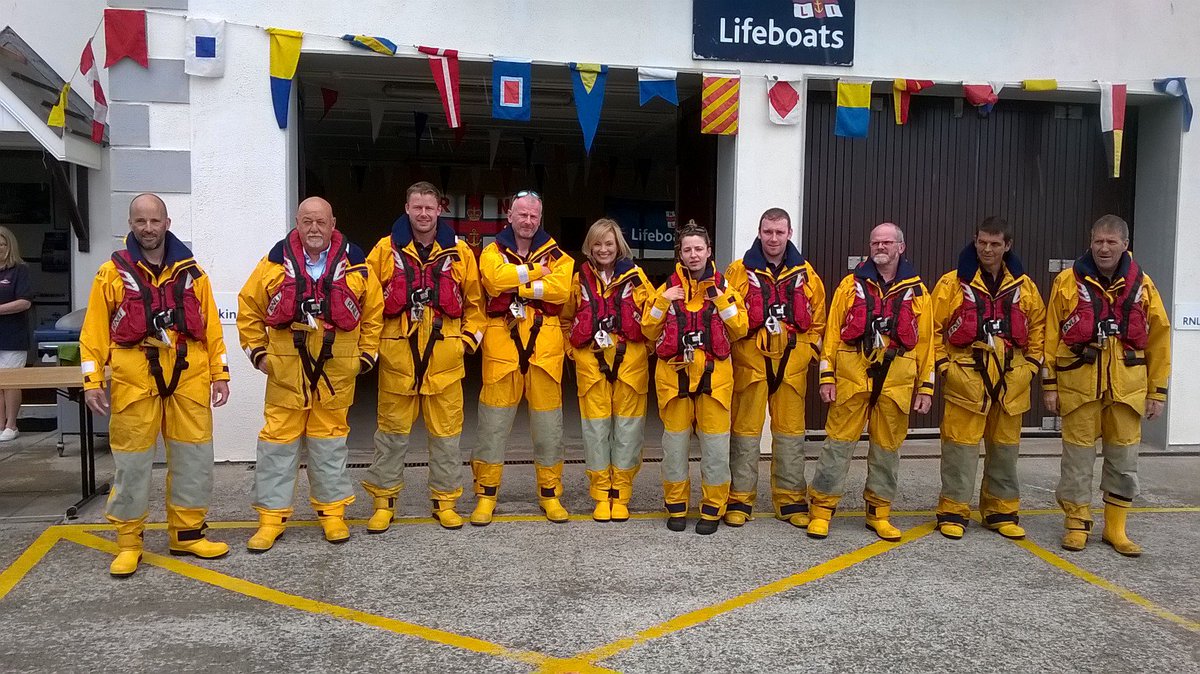 NualaMcAloon's tweet photo. Watch @RNLI volunteers @DunmoreEastRNLI on tonight's @RTENationwide from 7pm. Thanks to LPO @nevilleskibb for looking after everyone during filming. https://t.co/XbSGFFkCa0