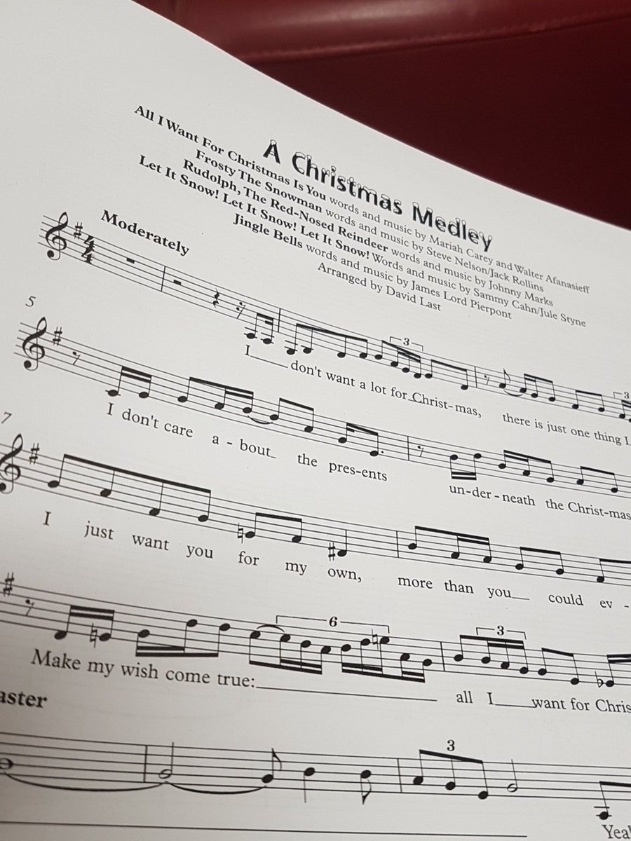Oh yes, this is happening!! 
#Christmas #uniofglos