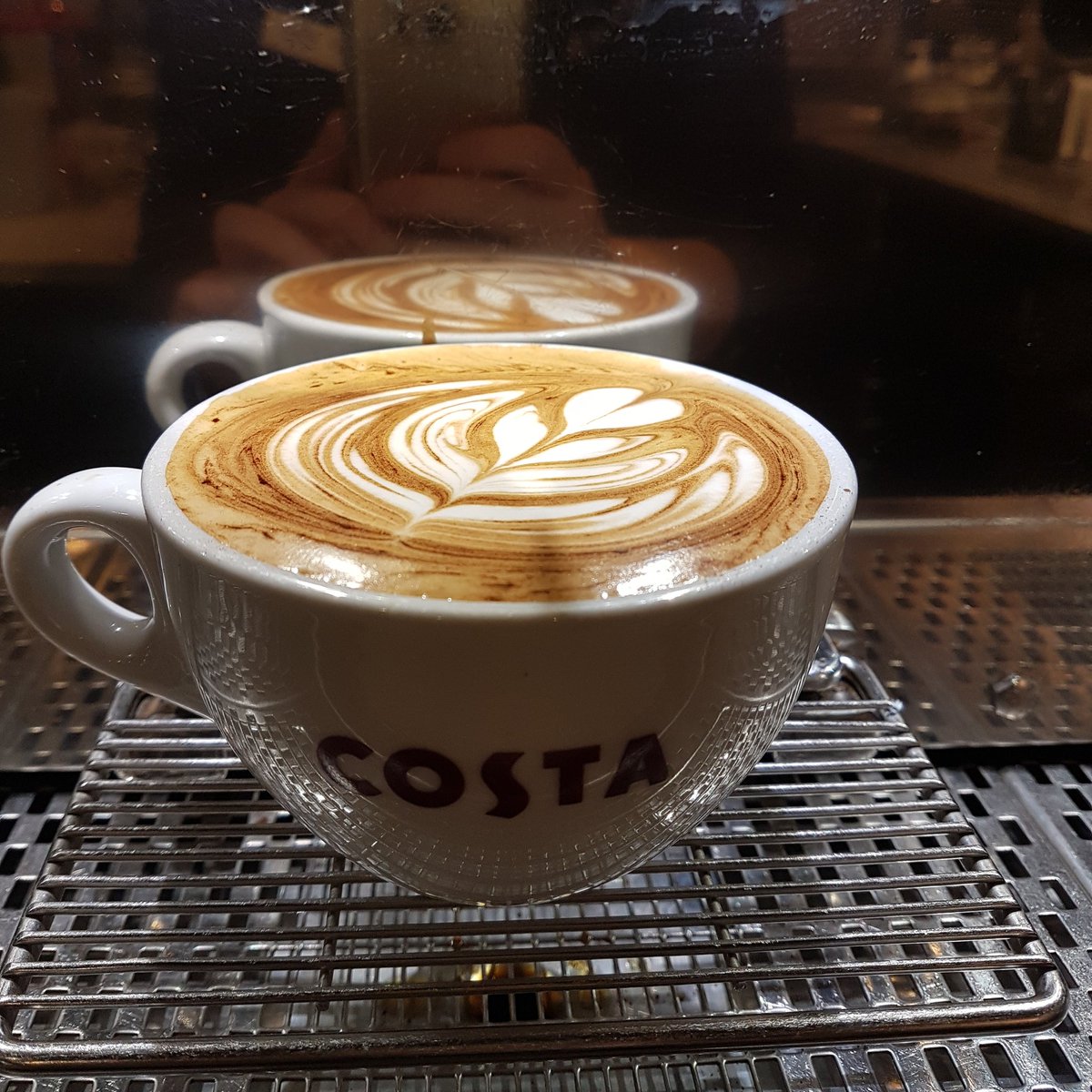 Making coffee is an art
Beautiful flatwhite☕☕
<a href="/CostaCoffee/">Costa Coffee</a> <a href="/Nilesh088/">Nilesh</a> <a href="/shantanu_tare/">Shantanu Tare</a> <a href="/ParikZalaWHR/">Parik Zala</a>