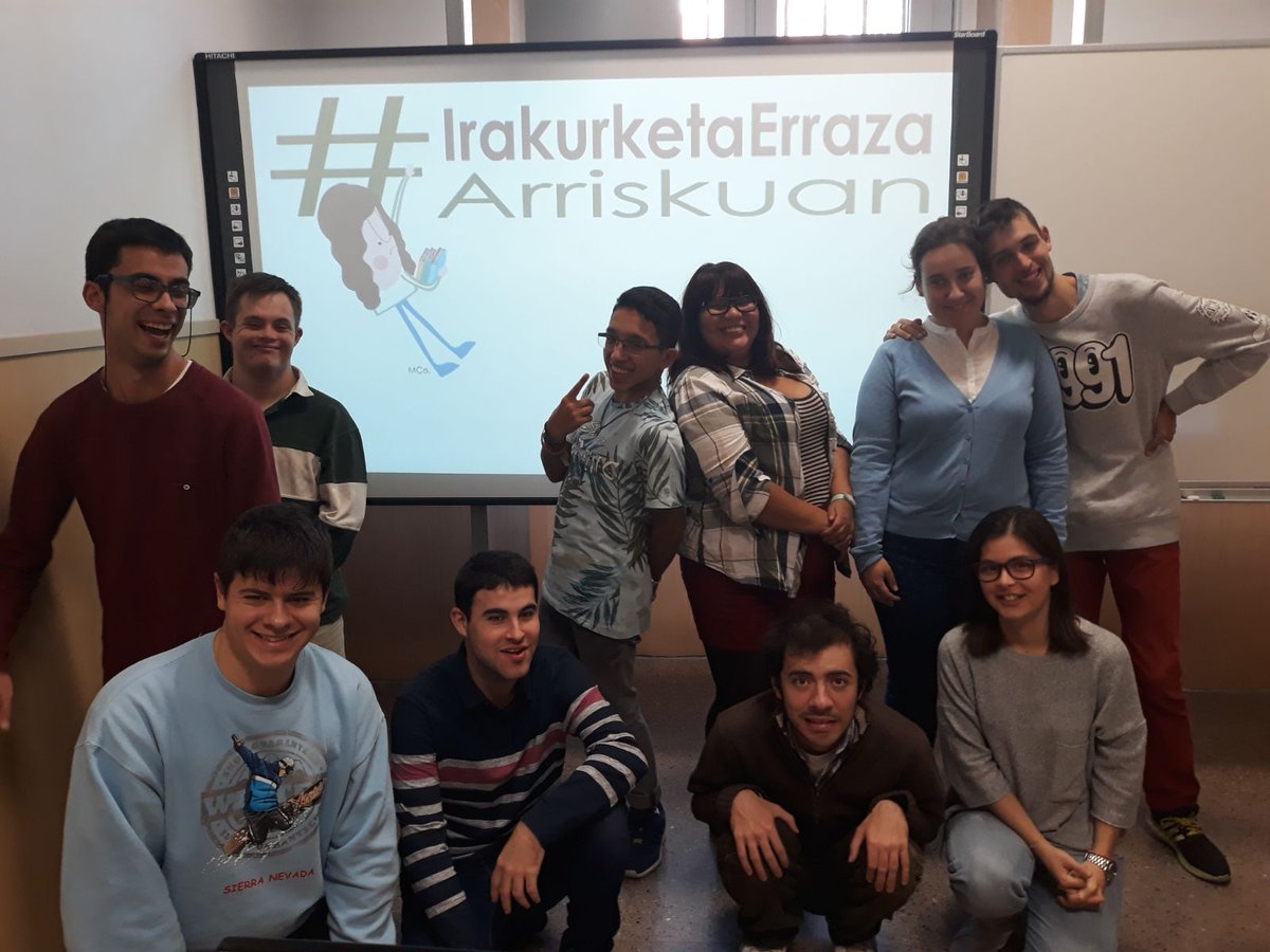 farmafernando's tweet photo. derde #Tecnodemos apoyamos a la #Lecturafacil en #Euskera y es campaña @LF_Euskadi https://t.co/yLKjznZHz5