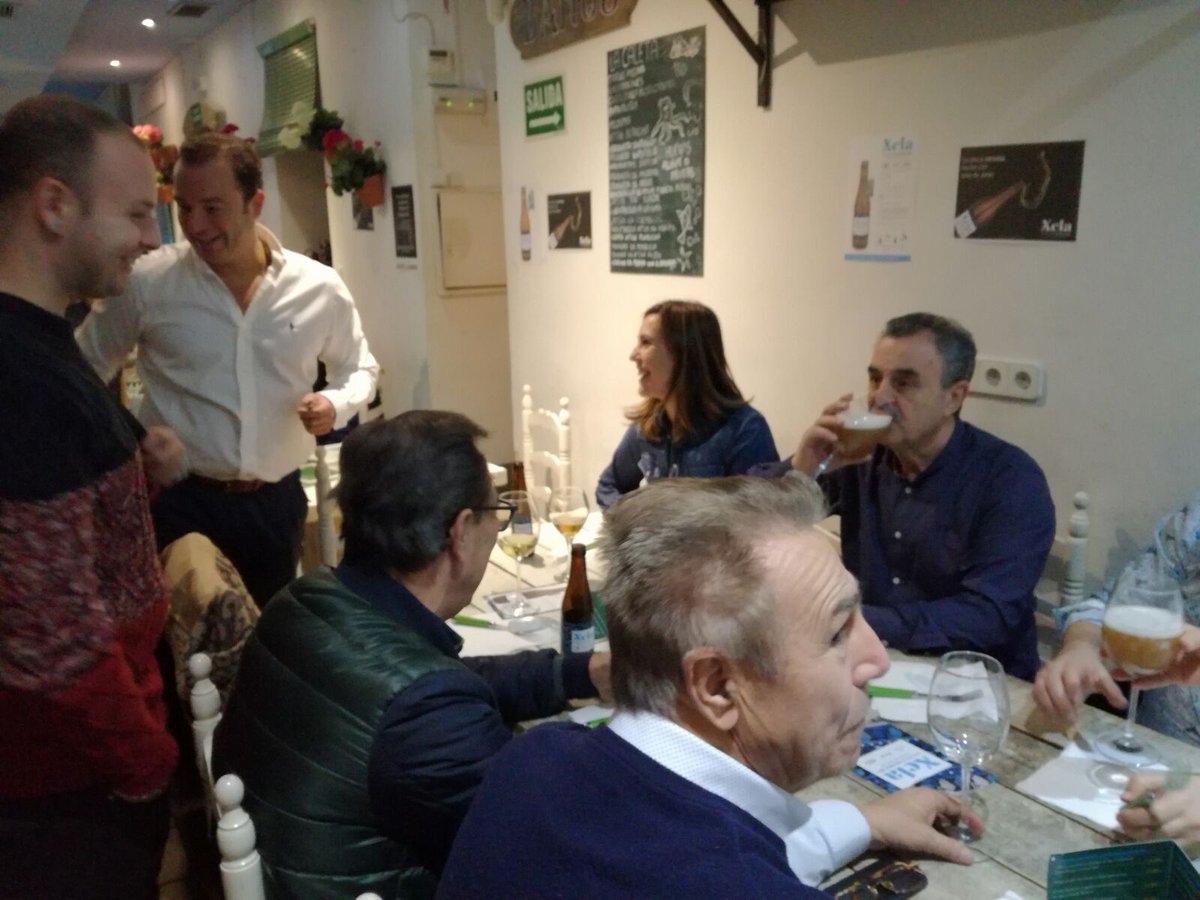 Este sábado participamos en una cata en el rincón de la provincia de Cádiz en Madrid La Caleta Taberna Gaditana 
Un lugar excepcional para disfrutar de la mejor #gastronomía gaditana. 
#Xela #CervezaXela #XelaBeer #JoyaGastronomica #Sherry #delicious #food