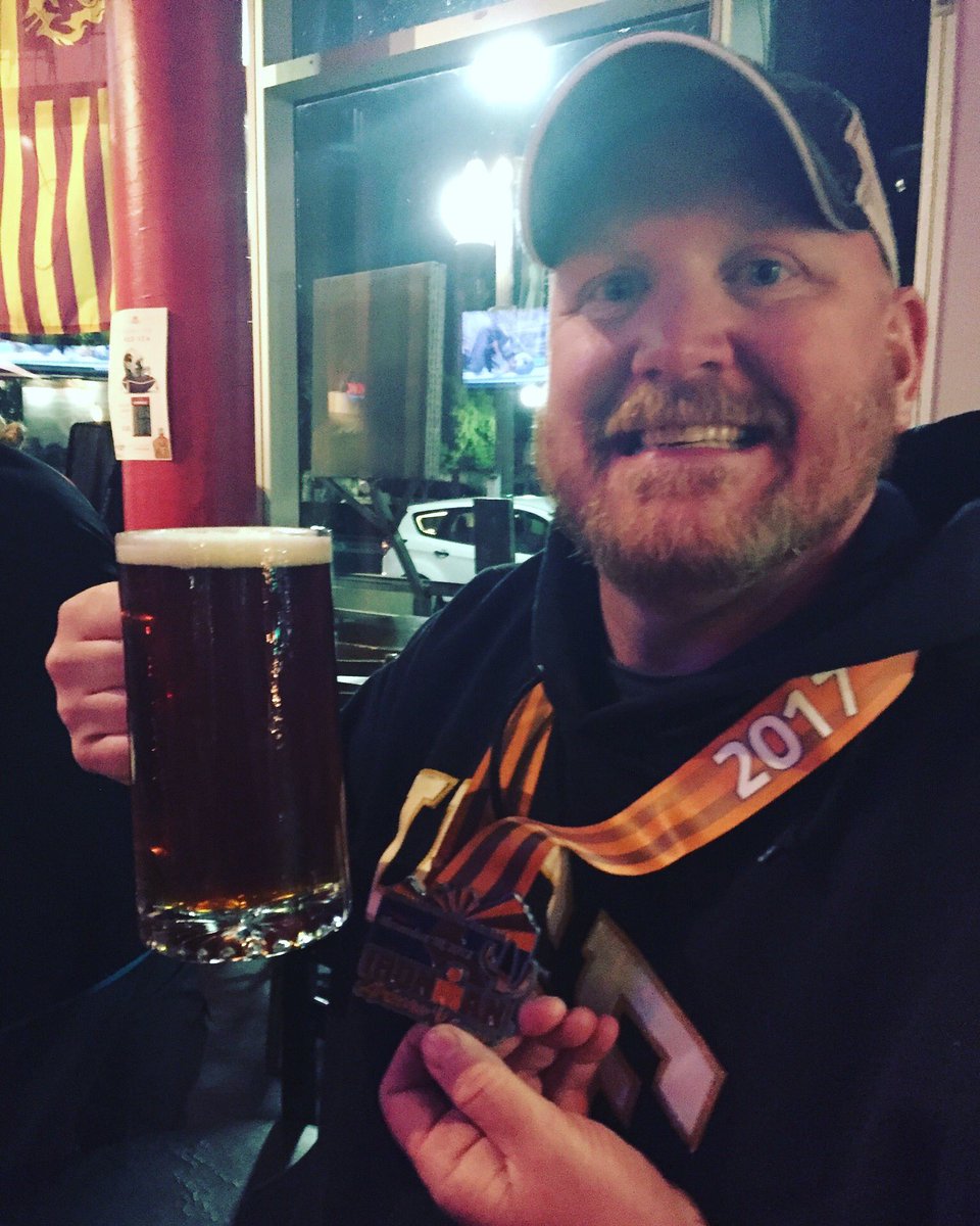 TriGoodBeer's tweet photo. 🏊✔️🚴🏼✔️ 🏃🏼✔️🏅✔️🍺✔️ Congratulations Mike, You Are An IRONMAN!!! #swim #bike #run #beer #trigoodbeer #IMAZ @Microbin78 https://t.co/4Xajv0SggC