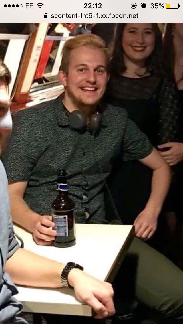 CUUltimateAlum's tweet photo. @biggunCrane In other news Esteemed Alumnus/Not Alumnus Fake Jack's hair, is having "a midlife crisis!" Any thoughts? @WhyleJ https://t.co/2P0z8tJj2r