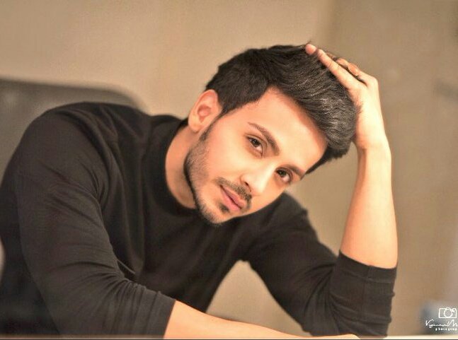 SanDhirParShFC's tweet photo. I Vote for #ParamSingh and #HarshitaGaur for #AsjadNazirSexyList2017

😍✨💙 https://t.co/o0aGnreN9l