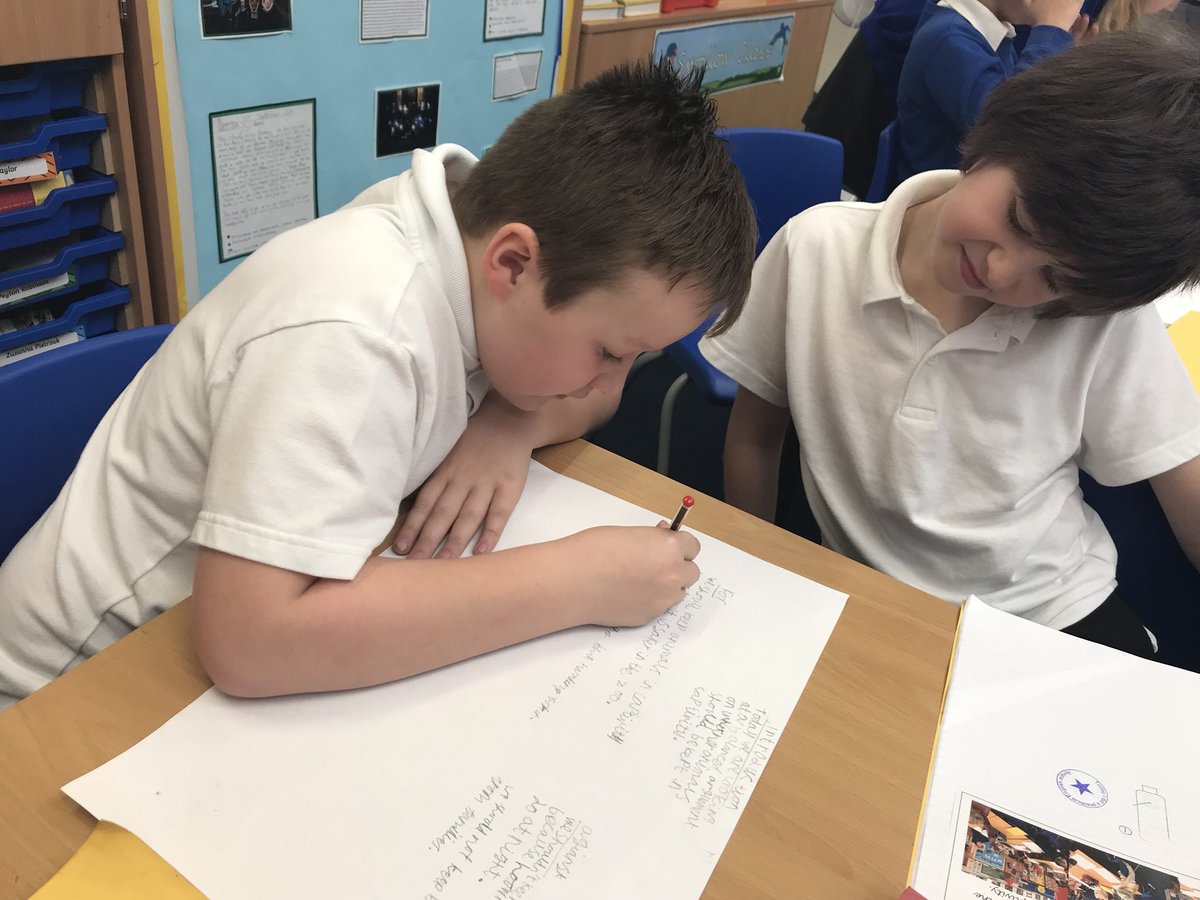 Sara_Williams85's tweet photo. @y5swallowclass This morning in English we have been planning a balanced argument on whether animals should be in captivity or not ππ¦π¦ππ
π¦π #BestYouCanBe #English #BalancedArguments https://t.co/uyaHy5ap4g