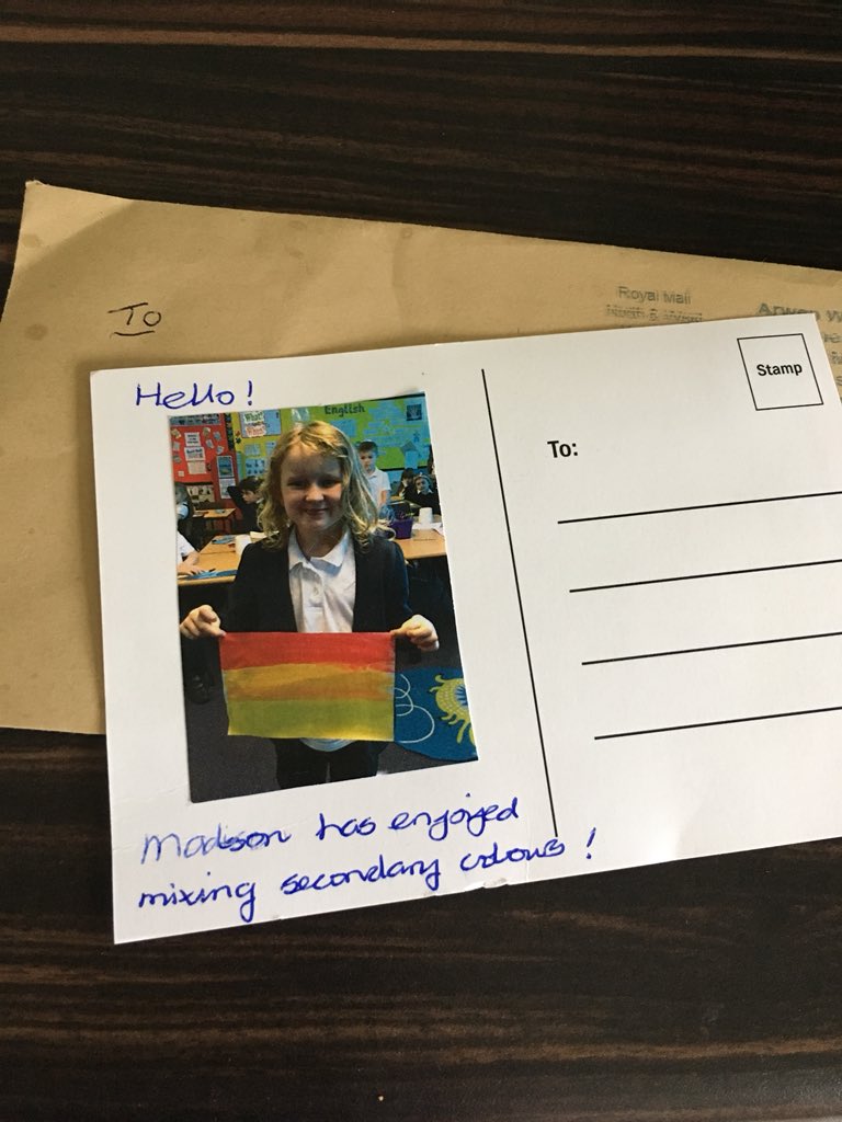 niknaks62's tweet photo. @AcktonPastures What a nice surprise to come home to a postcard made by Madison from the colour wash class!
What a lovely thing to do! Thank you Ackton Pastures https://t.co/FoJZSpByWj