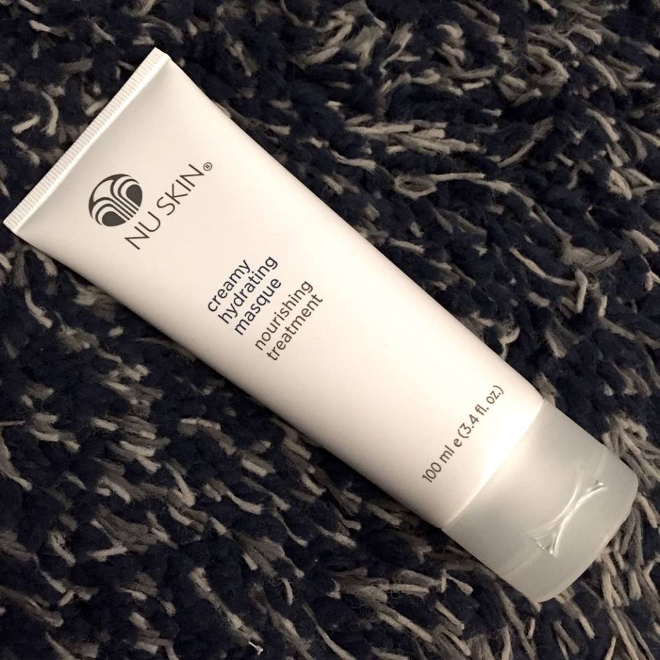 BernardD1981's tweet photo. Creamy hydrating masque - Nourishing Face and Neck Mask
- Re-vitalises, soothes and moisturises dehydrated skin #skincare #dehydrated #revitalise #beauty https://t.co/QvRnOlkQ7g