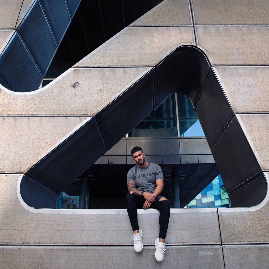 Black Friday has started - Get 35% OFF everything using the code BF35 - eliteattire.co.uk 🍂🍁