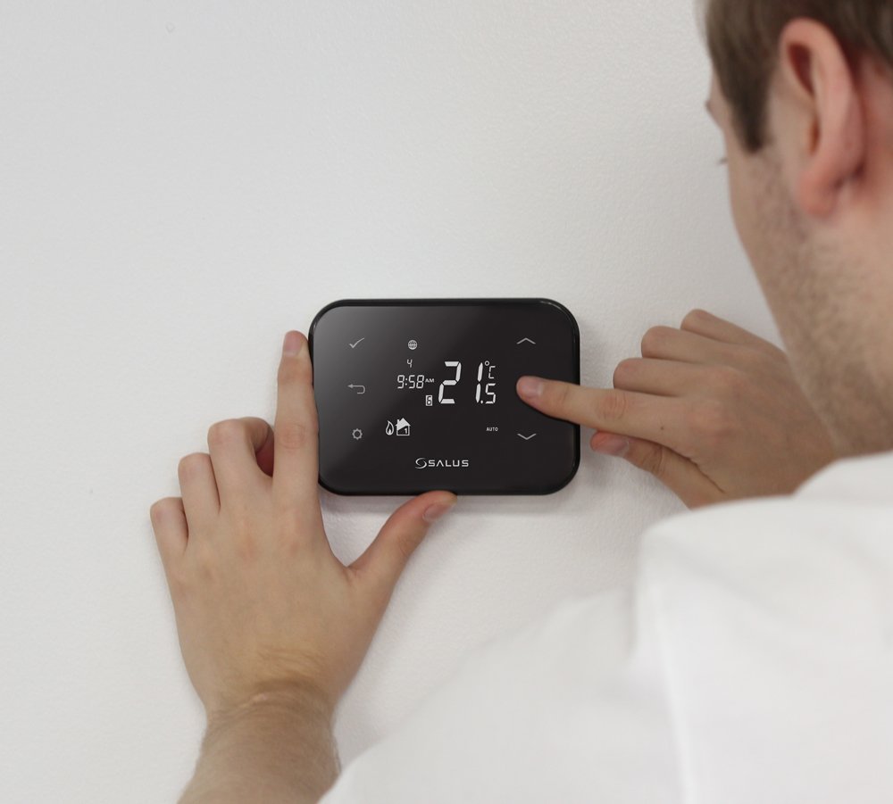Die neuen SALUS RT 310/510 Thermostaten wurde dazu designed in jedem Zuhause Anwendung finden zu können.
#SALUS #smarthome