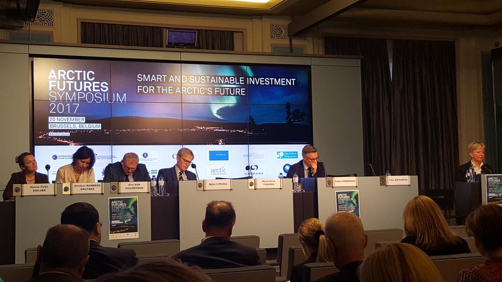 StephenTMooney's tweet photo. Arctic Council engagement with the EU discussed at #ArcticFutures. @MarieAnnConinsx promoting #sustainabledevelopment and shared #research https://t.co/bQu29pG1TN
