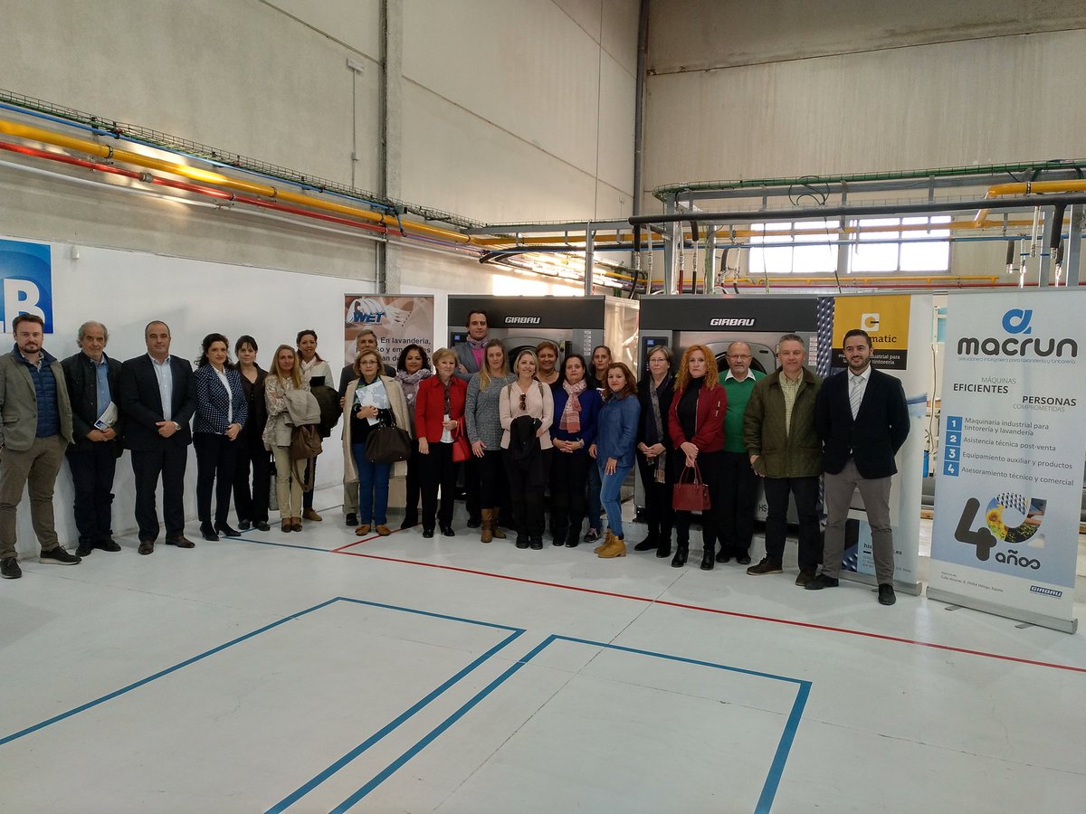 MACRUN_'s tweet photo. Agradecemos la asistencia de todos los clientes a las Jornadas de Presentación de #WetCleaning AllWet, a la Asociación de Gobernantas, la Asociación de Tintorerías y Lavanderías, a Solain y nuestrod proveedores, @GirbauGroup y @bufacare por hacer que fueran un éxito ¡Gracias! https://t.co/k3AujKtOfj