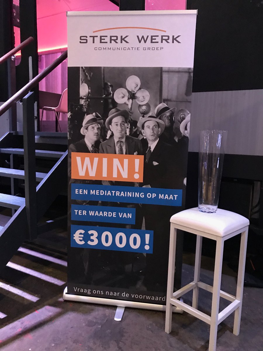 SterkWerkGroep's tweet photo. Winnaar #Congresactie #commgres17 is bekend! Gefeliciteerd @ProvastNL en welkom binnenkort bij jullie #Mediatraining #WouterKurpershoek @M_de_Ruiter #SterkWerk @AdfoEvents #Woordvoering https://t.co/48p3ADyBNU