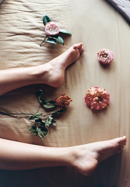 floralstreet_'s tweet photo. It's the morning of a very exciting week for #FloralStreet... 

Stay tuned 🌷 https://t.co/hJBoG8frat