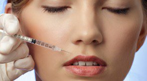 WeAreTYCT's tweet photo. What are injectable cosmetic treatments? Find out with our patient FAQs: https://t.co/czw29W9YNE #Aesthetics #InjectableCosmetics #SafetyInBeauty https://t.co/76XRUL3o6a