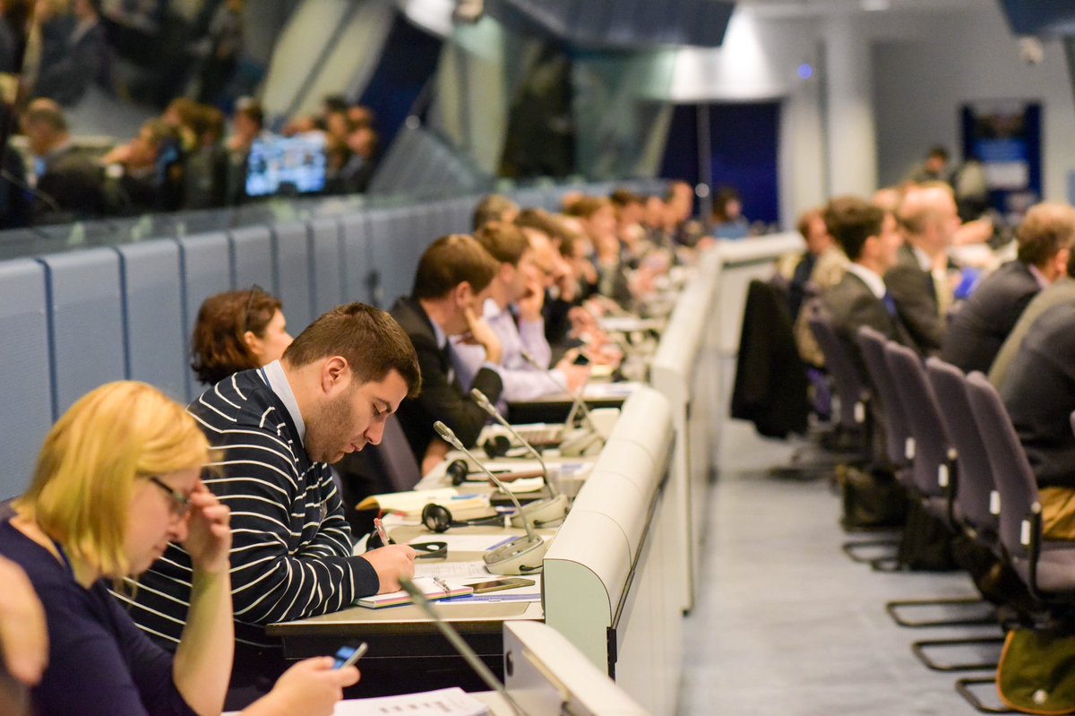 FedReserveRelay's tweet photo. ecfin "Refreshing lecture by BrankoMilan on “Global Inequality: A New Approach for the Age of Globalisation”. Thanks for your insights! #ARC17EU https://t.co/T6pbjhVahu"