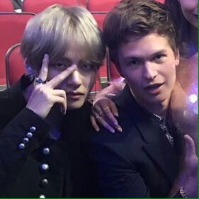 VRENZITY's tweet photo. Taekook who? Vmin who? I only know Taensel sorry not sorry #BTAxAMAs #AMAs https://t.co/0q5O0IBIXL