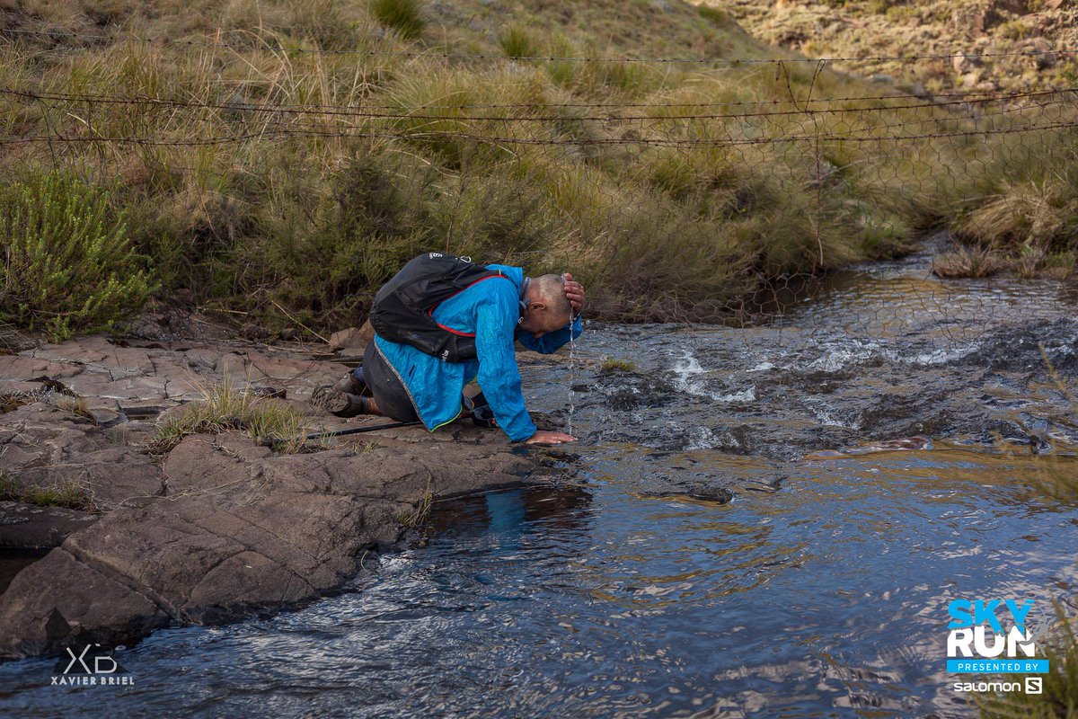 vuurtoring's tweet photo. Come to #Skyrun they said.
It would be fun, they said.
Plenty more amazing pics on the Skyrun FB page: https://t.co/rGrSP036wX
Photos by @CraigKolesky, @BruceViaene & @xavierbriel
#hellofarun https://t.co/XPXR5ZeHQB