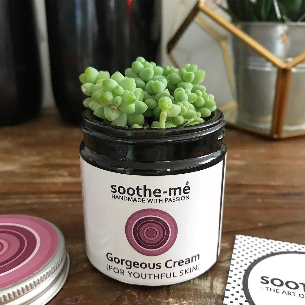 soothemePR's tweet photo. Heres a fun idea of how recycle your #soothemeskincare pots, share your pics with me! #t #upcycled #organicskincare #succulents #cactipots #cleanskincare #ecobeautyshop #cutecacti #reuseable #rosecream #essentialoilscream #frankincenseoil #coldcream #lux… https://t.co/fufHMVK2vF https://t.co/cBAg4CE1Xc