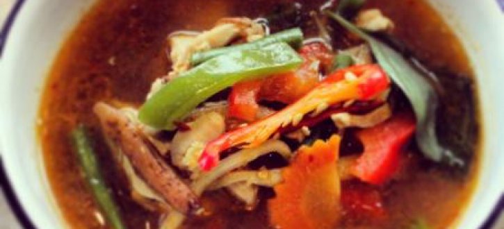 SK_OutThere's tweet photo. Best Thai Bowls in Manchester @VividLoungeUK from £7.95. Amazing food!  https://t.co/EL0LW1bibg https://t.co/43yBt2Bhgv