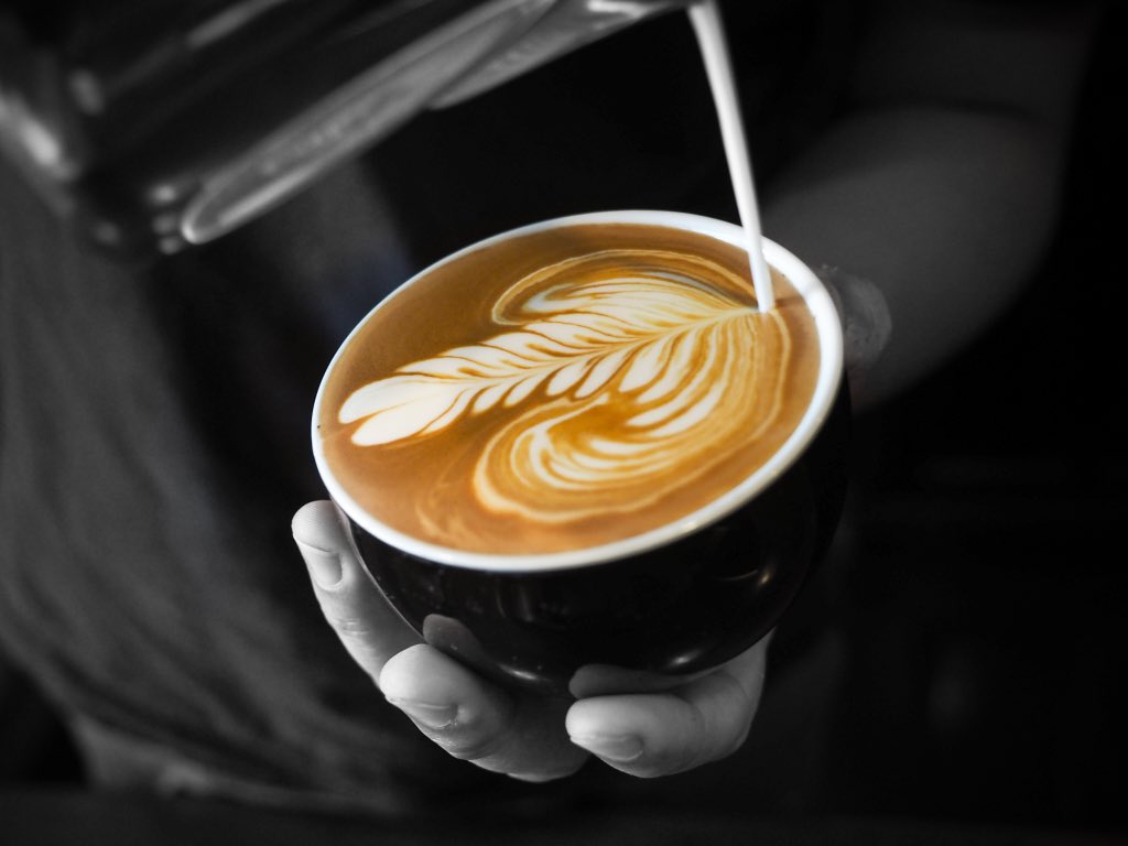 nasralbusaidi's tweet photo. @Altaaat Make coffee (or tea) for your team.Making coffee is a pretty simple act that people appreciate-it’s an easy bucket filler

حركة بسيطة كصنع القهوة (أو الشاي) لأعضاء الفريق بنفسك غالبا ما يكون لها أثر كبير لديهم؛فلا تغفل عن هذه المبادرات مهما بدت غير مهمة
#Monday_Morning_Mentoring https://t.co/SufDtxnxge