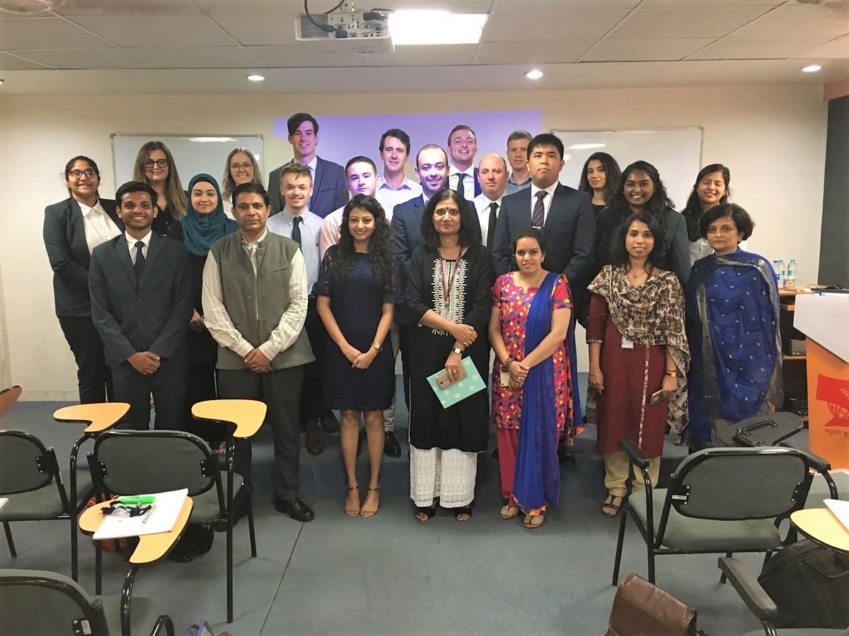 DeakinAdmission's tweet photo. Our students are on a India Finance Study Tour organised in association with @symbiosistweets University, Pune.
The tour features classroom sessions along with industry visits. #DeakinLife https://t.co/6dxWKnETXk
