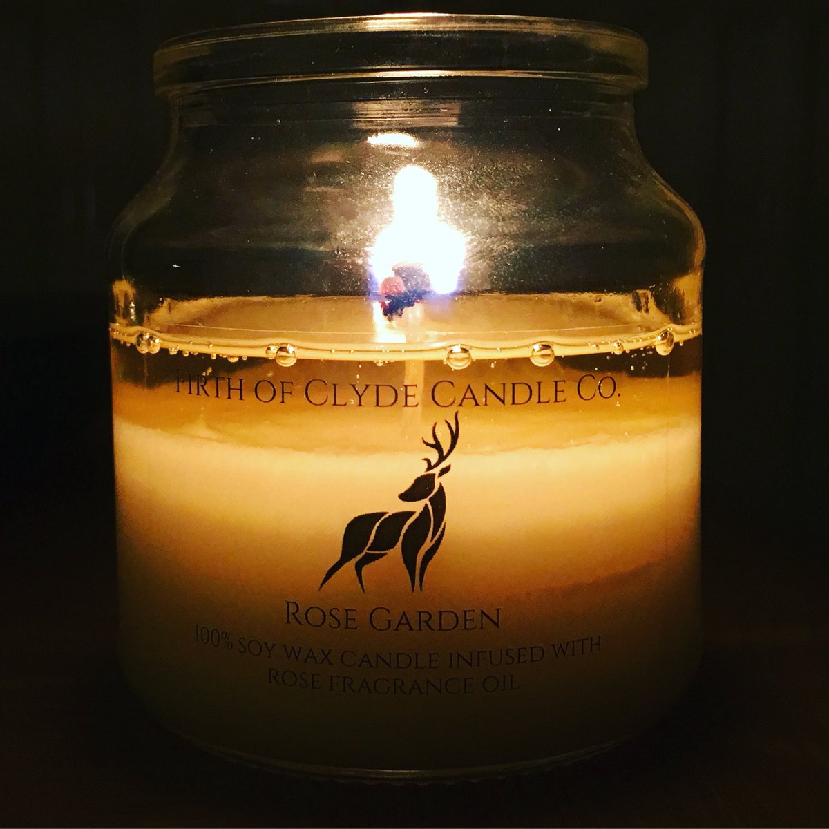 FirthofClydeCC's tweet photo. Q. What does a good quality candle look like burning?
A. An even burn across the wax. No tunnelling or flickering, it ensures max burn time & fragrance throw. The 2nd picture is the day after - after its been left to cool & the wick correctly trimmed #candle #soywax https://t.co/LHIq0gN37N