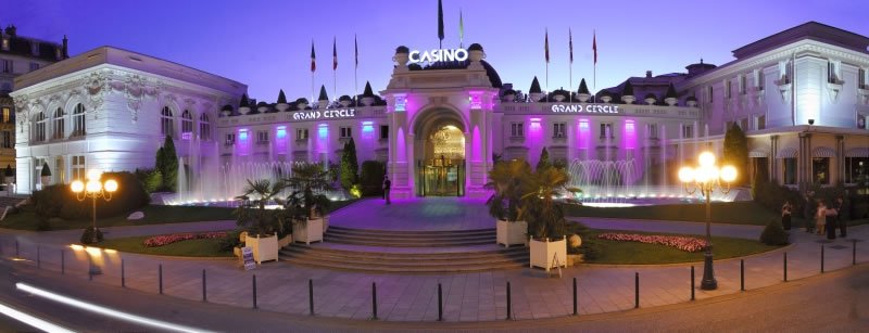 FemmesEco's tweet photo. Le casino d'Aix-les-Bains accueille les Trophées des Femmes de l'économie mardi 28.11 ! Retirez votre invitation gratuitement ➡ https://t.co/6jVt2vAQyq https://t.co/zwXJwqinw2