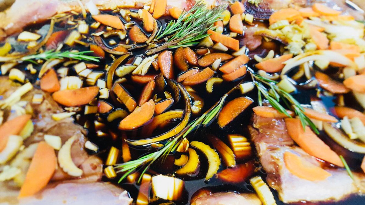 CuredBar's tweet photo. 🍎Good morning! 😍Hope you all have 🍂a wonderful week🌻Here at🍃#CuredBar🌱 in #Islington we are looking forward to helping you make it a tasty week with our delicious 🍇#Food &🥂 #drinks🍾 & don’t forget🎷#Jazz🎺night this Wednesday ❤️#London #Foodies #music 🎼 https://t.co/5tUceKCNas