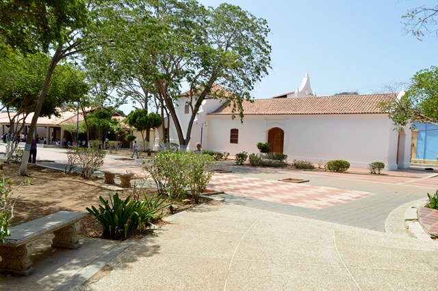 AlcaldiaManeiro's tweet image. Buenos días y feliz lunes Maneiro, hoy es un día para seguir trabajando, por un municipio de primera, #IdealParaTi