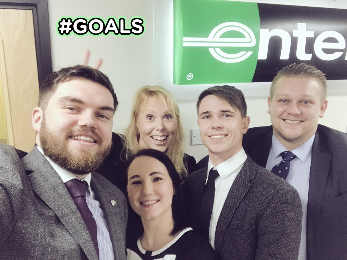 clare_beynon's tweet photo. Warm welcome from @U424_ERAC this morning 6 Month 90% ESQi 👏🏼 https://t.co/XhttkqqDP9
