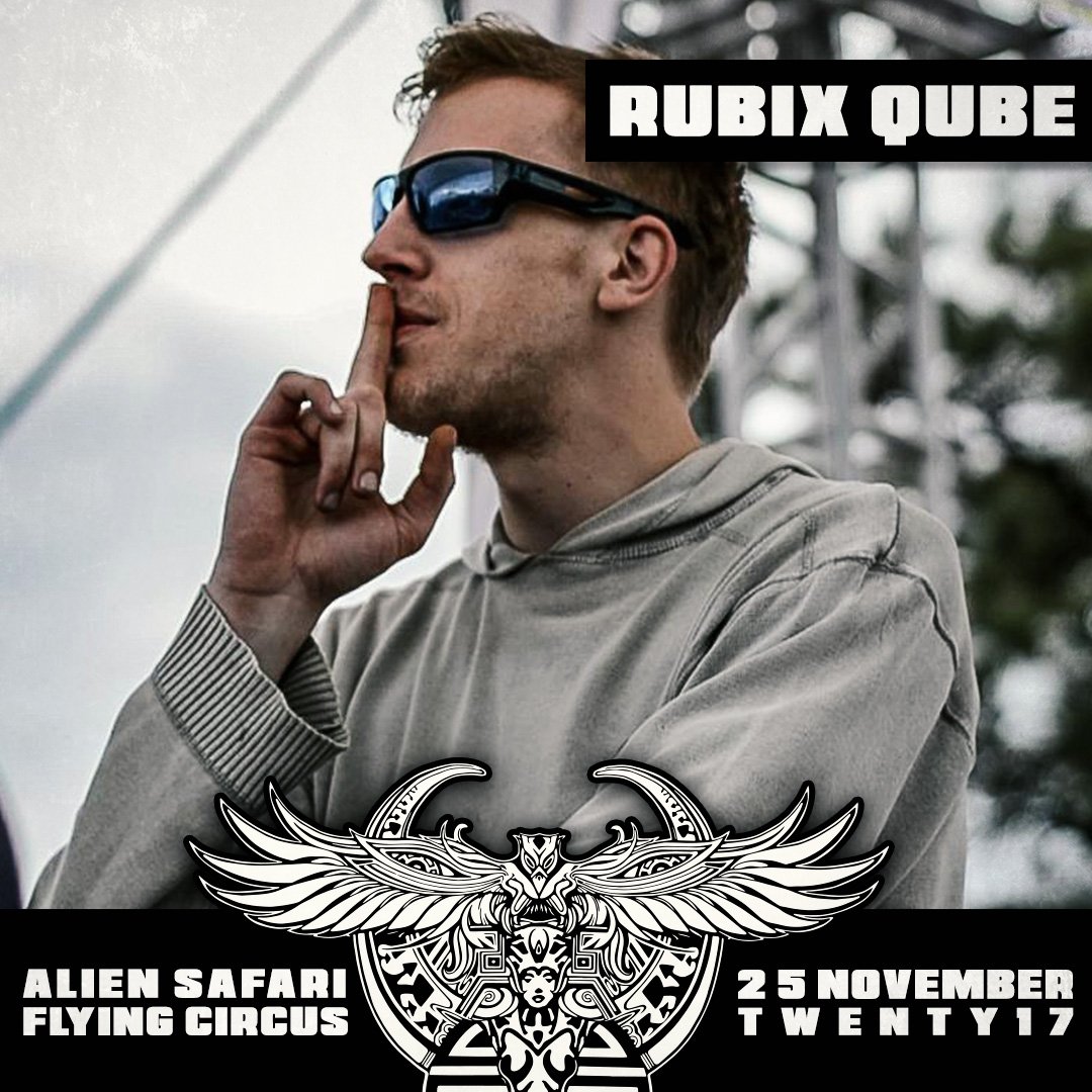 Alien Safari tweet media