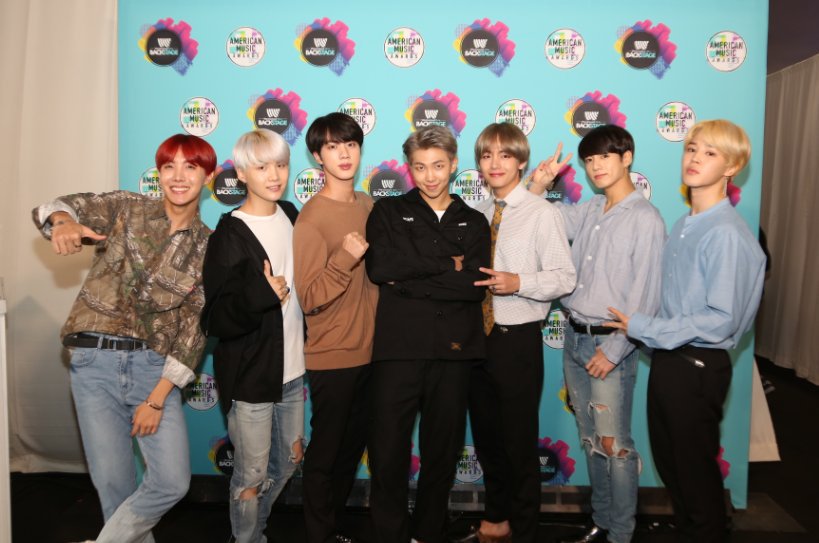 jintrish_'s tweet image. L E G E N D S