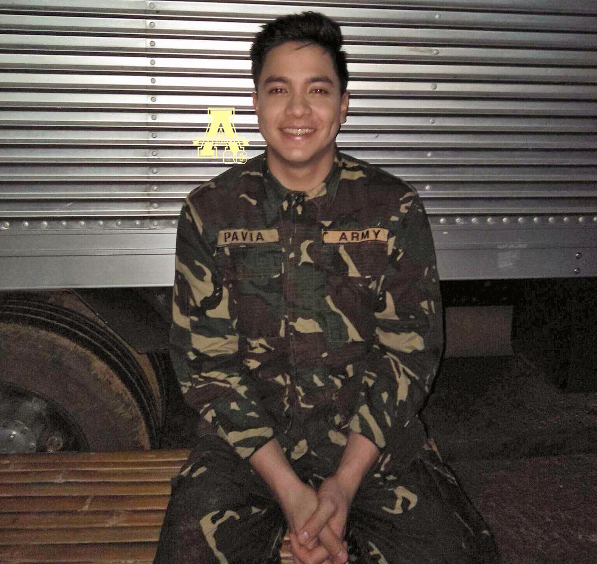 ALDENaticsQC_'s tweet photo. On set for the taping of Magpakailanman. 😊

#ALDUBHumbleHearts https://t.co/qvIFn4FegZ