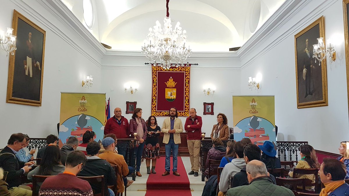 Orgulloso del equipazo de <a href="/aunahorade/">aunahorade</a> by <a href="/RedGuadalinfo/">Vuela Guadalinfo</a>  y agradecido a las instituciones y patrocinadores que han confiado en nosotros y entregado absolutamente a la familia de bloguers e influencers que ya forman parte de nosotros.
Mil gracias
#AunahoraCádiz