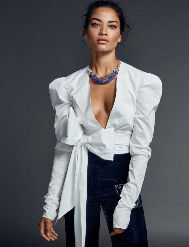 MishadyMedia's tweet photo. Snapshot: #ShaninaShaik by Xavi Gordo for ELLE Spain November 2017. https://t.co/QwOuMeORlu