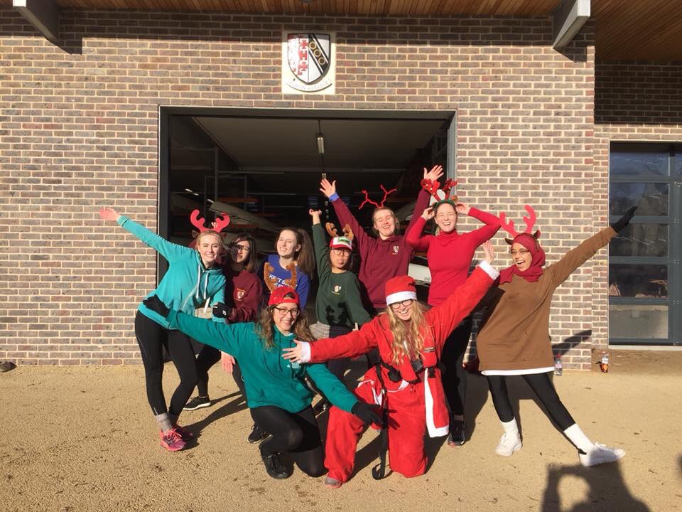 Our novice women won their first race at Emma Sprints this weekend, and put in a great effort against the eventual winners in their second! #selWIN