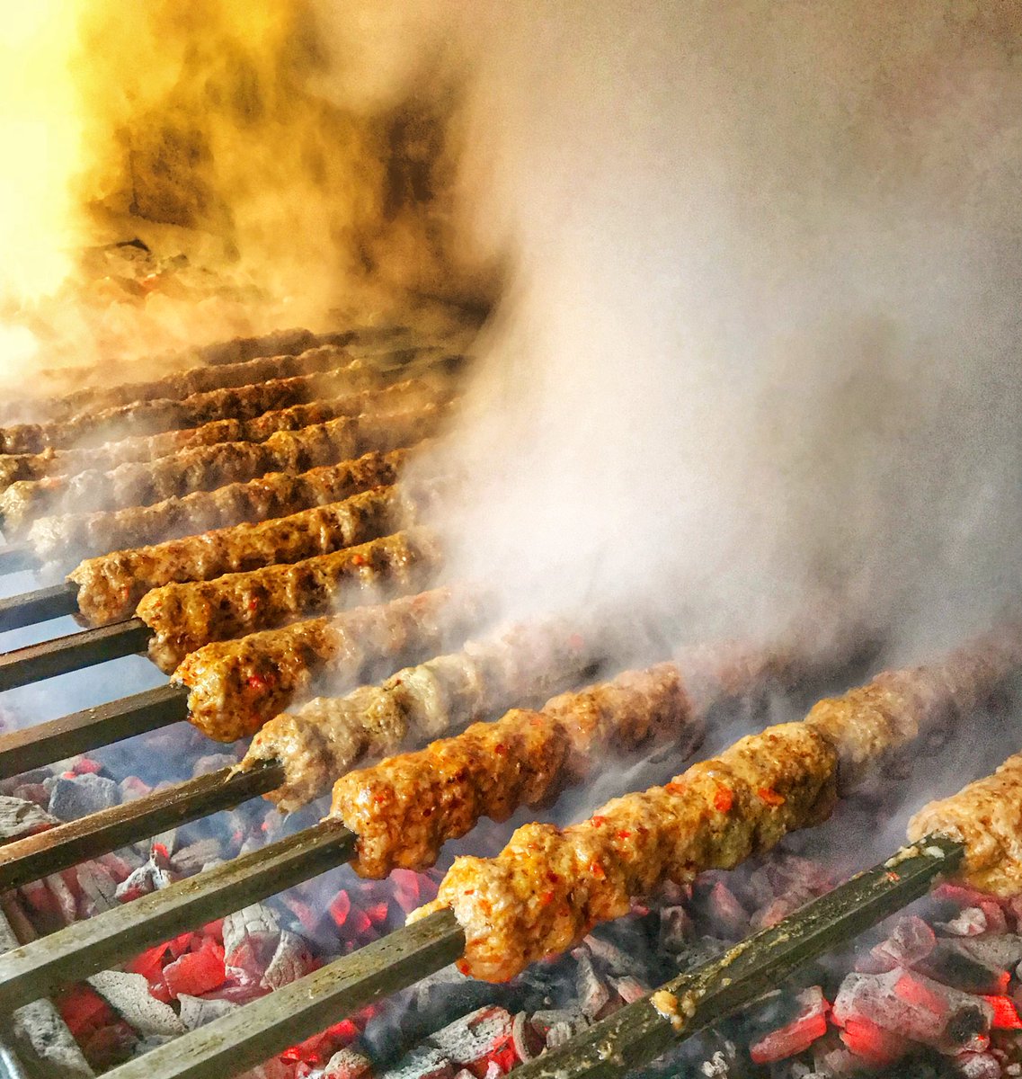 HepsiKebap's tweet photo. Kebap severler dikkat ‼️İYİ KEBAP , UYGUN FİYAT 😉 https://t.co/i6Q2lOuHer