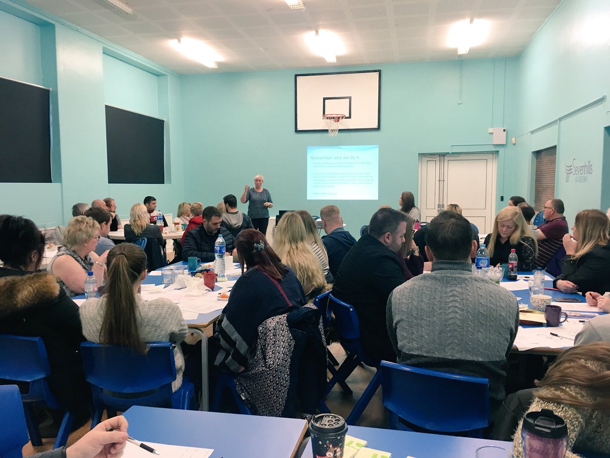 Phil_Burns81's tweet photo. @Heanyflower and Catherine leading the morning’s session on being an influential teacher and use of feedback @PhoenixPark_ @Sevenhills___ #inset #relevantinformation #feedbackandmarking https://t.co/n3DQD5CouH