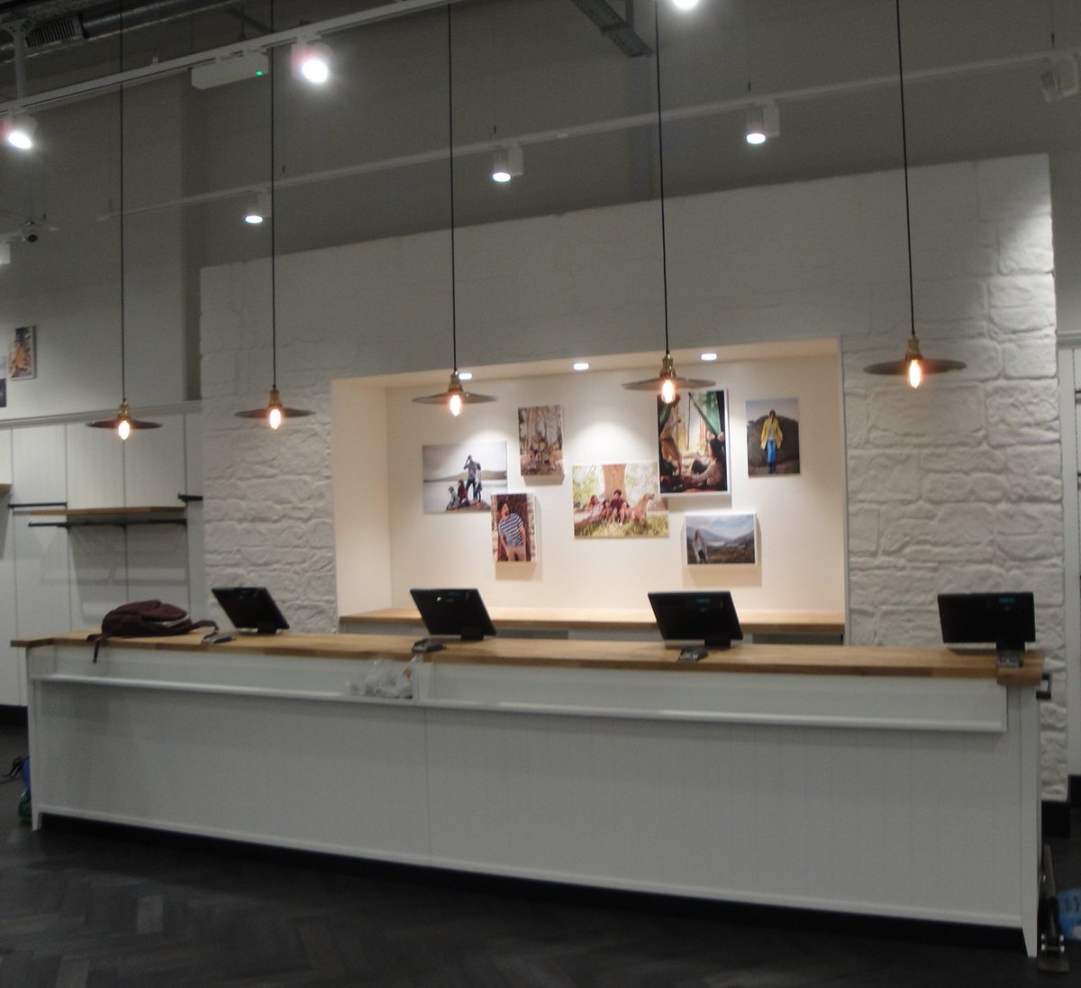 RPFprojects's tweet photo. Sneak peek of the new @Joulesclothing store opening this week at @GloucesterQuays pre-stock arrival!  #retail #storedesign #projectmanagement https://t.co/40j8HTxrMX