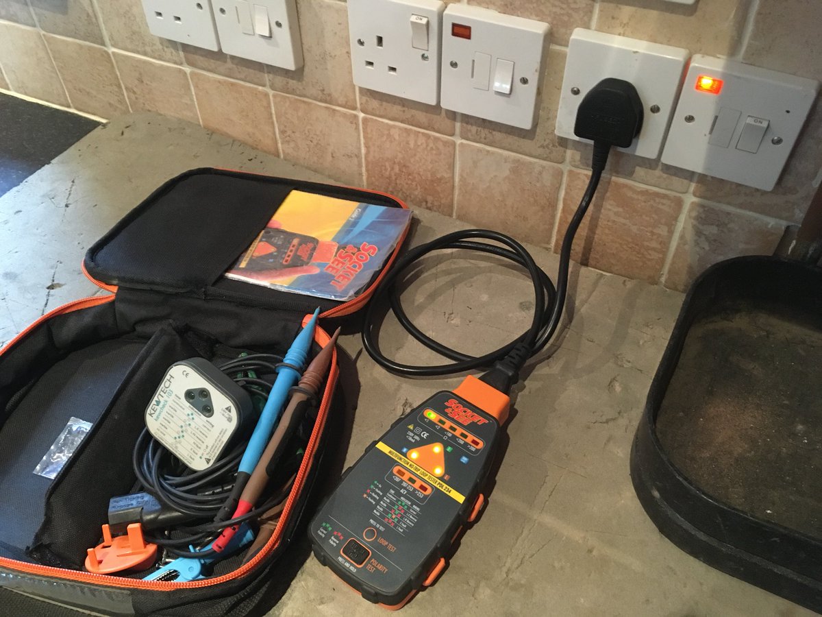 irbheating's tweet photo. First job of the week @vaillantuk #Pro28 out &amp; a beautiful new #GreenIQ 835 going in with a full @proflush #Powerflush with @SentinelHQ chemicals &amp; @SpirotechUK RV2 MB3 🐰💪🏻#Advance #Spride #ThinkDirty https://t.co/WptIBqeuqq