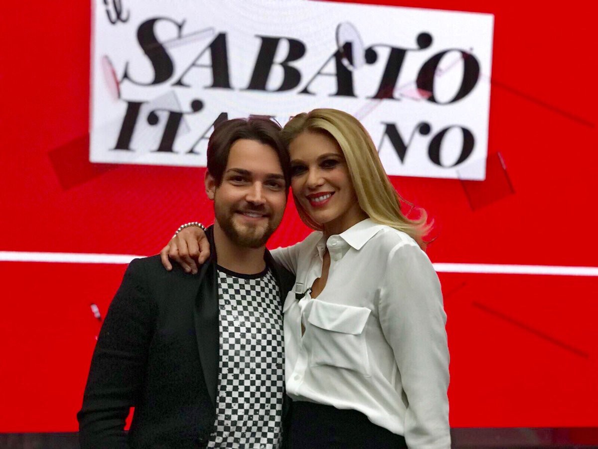 Cara <a href="/eleonoradaniele/">Eleonora Daniele</a> sabato sono stato così bene che quasi quasi mercoledì vengo a trovarti su <a href="/RaiUno/">Rai1</a> a @storie_italiane che dici ?!? 😘
