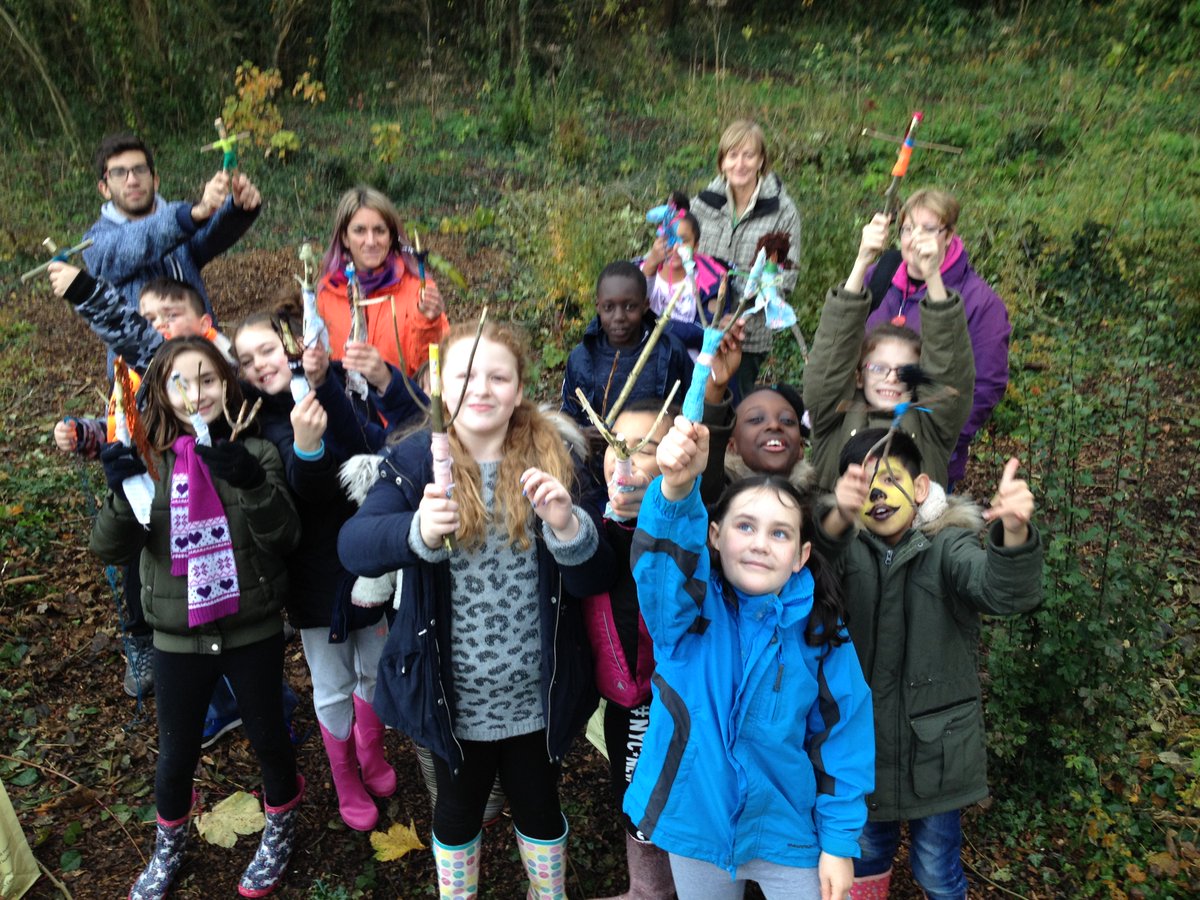 CETBrum's tweet photo. Celebrating autumn  at #Forestschoo with Birches Green Junior. Making #stickmen, collecting #leaves and enjoying #leafrain See full album https://t.co/pc4zd0ekJQ #outdoor #autumn #nature #plantsbrook #CET https://t.co/xyiPA0mJzs