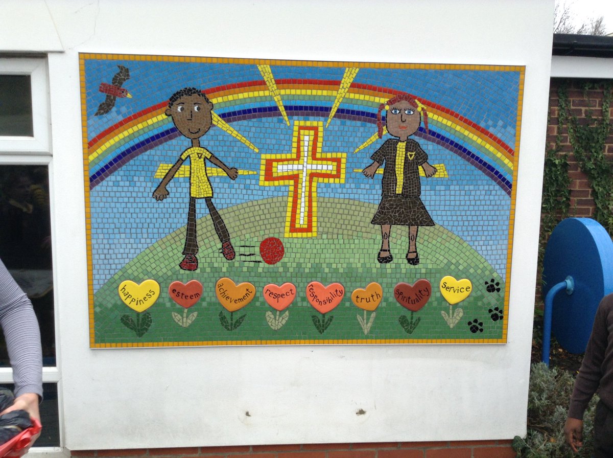 WickfordCofESch's tweet photo. Our beautiful school mosaic finally completed and unveiled. The yr2 children whose designs were used to create the masterpiece #awsomedesign https://t.co/4yWVf05SlB