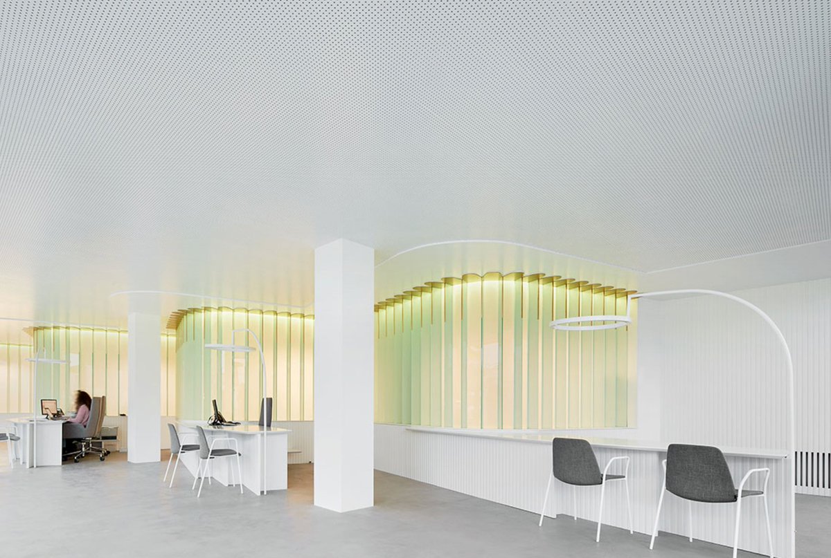 Amb el Pritzer <a href="/RCRArquitectes/">RCR Arquitectes</a> l'arquitectura gironina ha assolit el seu nivell més elevat, que completa la projecció mundial d'autors com Ruiz-Geli. 
M'agrada l'audàcia del radiador de llum dels garrotxins unparelldarquitectes. 
Estem interactuant amb aquest talent? #novaUdG