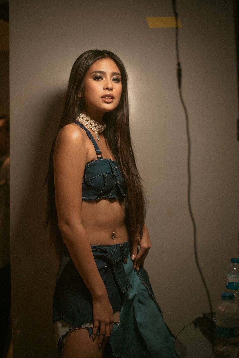 Gabbified_Pamp's tweet photo. Such a beautiful lady slay gab #BenchUnderTheStar https://t.co/A89StmzfkD